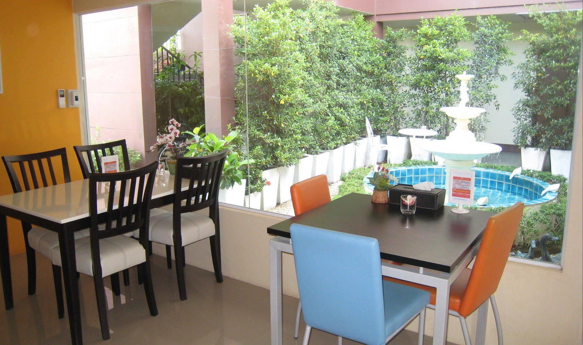 C2 Residence Lampang Luaran gambar